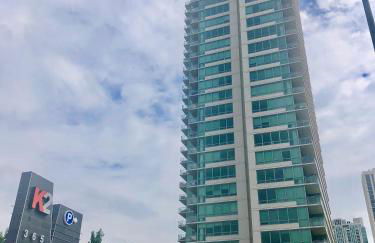 K2 Sky High Apartments with Stunning Chicago Views in West Loop - Foto 12