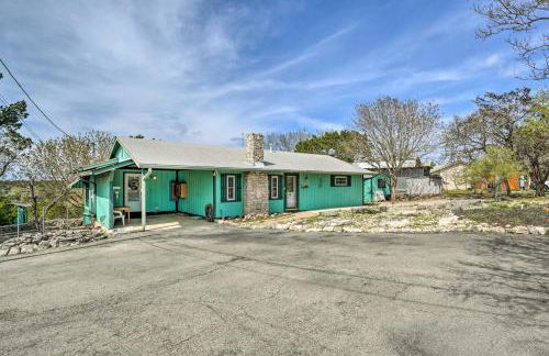 Charming Ingram Home with Yard and Furnished Patio! - Foto 25