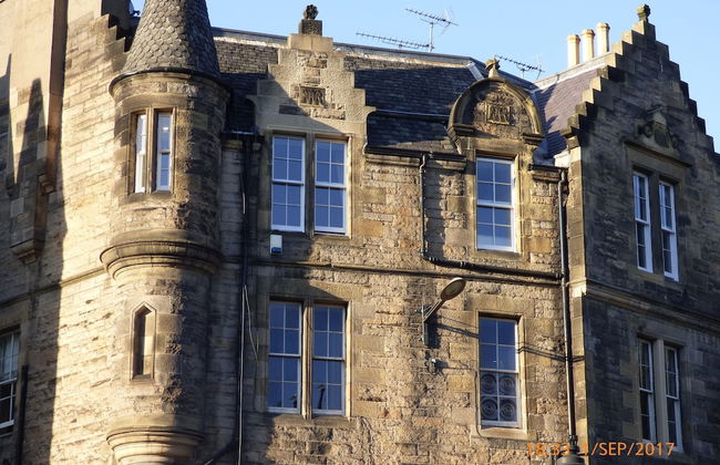 Grassmarket, Below Edinburgh Castle in Old Town - Foto 12