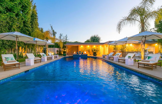 Beverly Hills Luxury Modern Palace - Photo 28