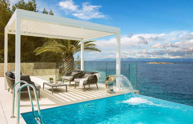 Beach Villa in Korcula with Pool, Sauna & Hot Tub - Photo 20