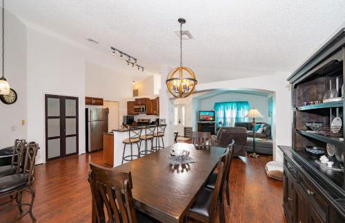 South Facing Private Pool with Lake View & Spa - Quiet Vacation Area - Family Friendly - Foto 65