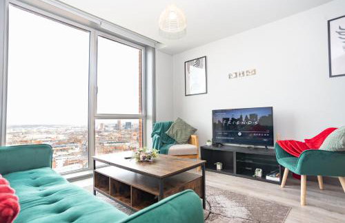 Brand New Skyline View 2BR Apartment with Pool Table - 21st Floor - Foto 1