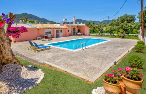 Villazia Exclusive Estate - Photo 38