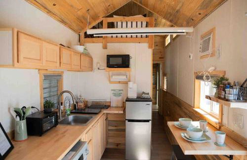 The Tiny Home - Photo 13