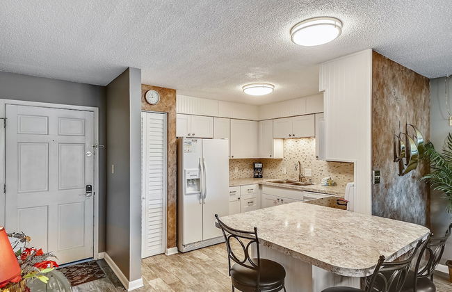 Dolphin Point 103b 2 Bedroom Condo by RedAwning - Foto 13