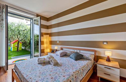 Bluemoon Luminoso apt con piscina - Foto 27