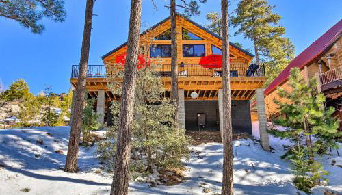 Luxury Mountain Cabin with Furnished Deck and Views! - Foto 3