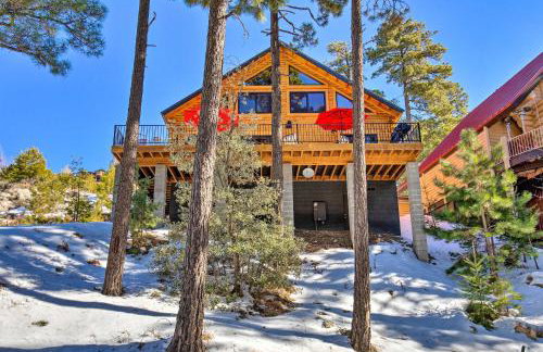 Luxury Mountain Cabin with Furnished Deck and Views! - Foto 3