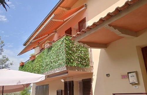 Casa Carolina Vista Lago e Giardino Privato a San Gimignano - Foto 1