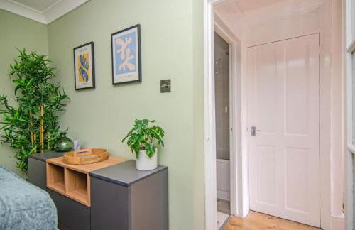 Cosy Lichfield Apartment - Foto 10