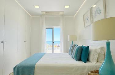 Seafront Apartment in Quarteira - Foto 9