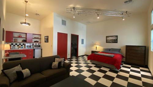 Brunswick Studio 102 - Photo 3, pet friendly