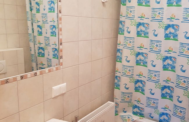 Apartment Near the Golf Course - Photo 11