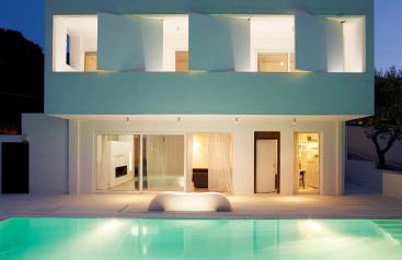 Infinity White Complex by GK Hospitality Group - Foto 1