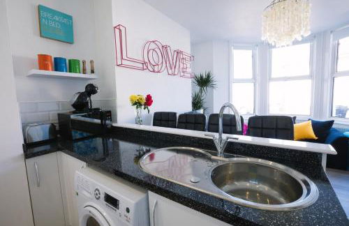 Sea View Sanctuary Apartment! - Foto 5