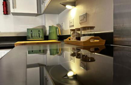 Long Stay - Free Parking - Contractors - Train Station - Students - Foto 13