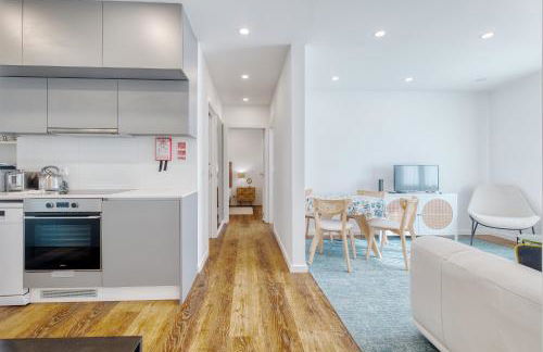 Vita Portucale ! Almada Chic Design 3BR - Foto 10