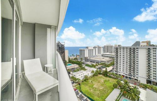 Luxury Corner 1 BR W Residence with Fantastic Intercoastal Views, Pool & Hot tub - Foto 15