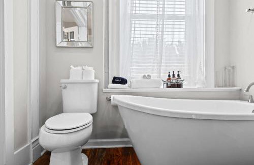 Historic 3-BR Downtown Bourbon Getaway - Foto 39