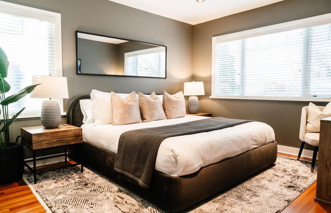 Dt Hot Tub Sauna Huge Yard - Photo 14