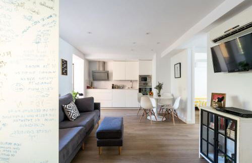 Apartamento moderno en Triana 2 dormitorios y aire acondicionado - Foto 2