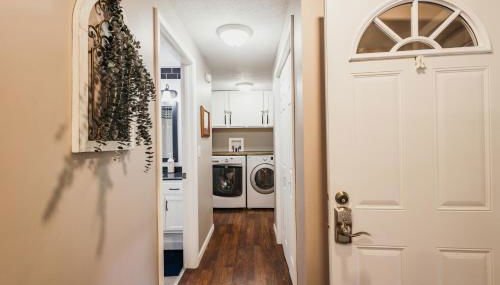 Indoor Hot-Tub! Spacious & Updated MQT Township Home! - Foto 2