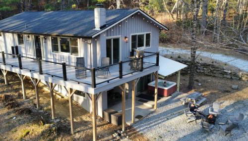 Blue Ridge Hideaway at Lake Toxaway with Hot Tub - Foto 5
