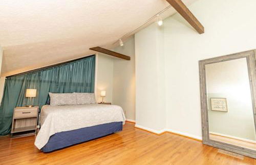 Mt Adams 1BR Great Location Steps from Monastery - Foto 10
