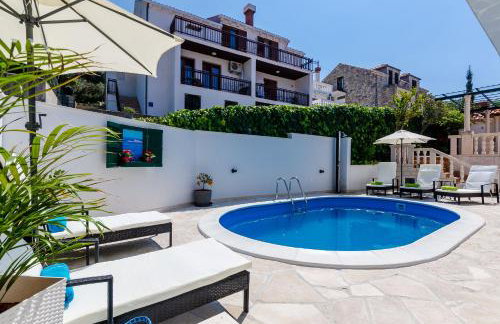 Apartments Orange Tree - Photo 2