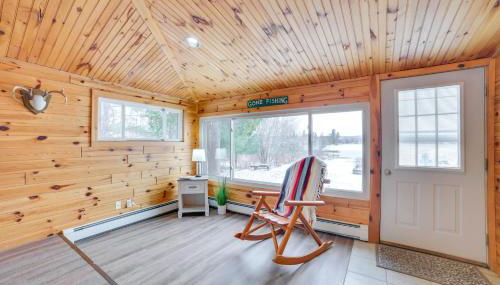 7 Mi to Nubs Nob Lakefront Abode with Fire Pit! - Foto 5