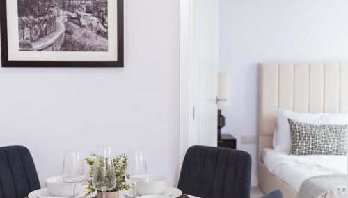 Stylish new-build, free parking, 20-minute walk to city centre - Foto 4