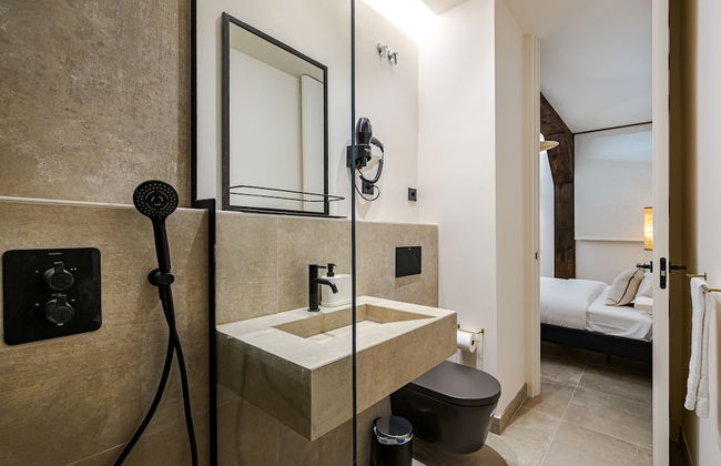 Oso Madrid Studios - Photo 17