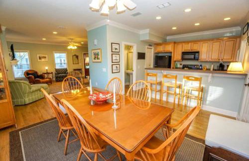 Ideal Location! Perfect for Graduations and Lowcountry Getaways! - Foto 6