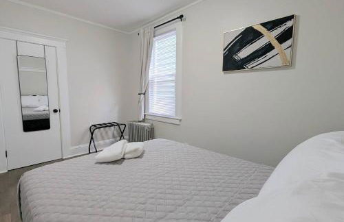 Cozy Gem 18Min to EWR, 8min > NYC Train + Parking - Foto 20