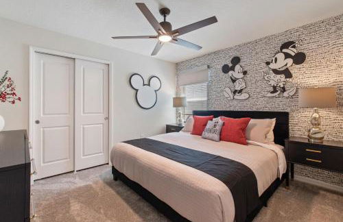 10 BR Home, Themed Rooms, Private Pool, in New Windsor Cay Resort - Foto 35