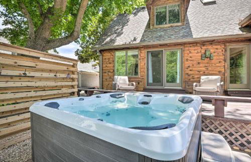 Spacious Lakefront Home with Private Dock! - Foto 36