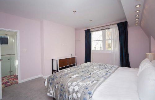 Spacious Georgian Coach House with Parking - Foto 40