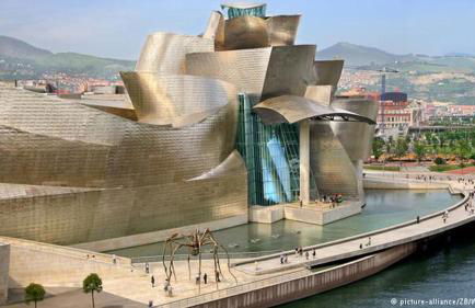 LUX CITYHALL + PARKING - Foto 23