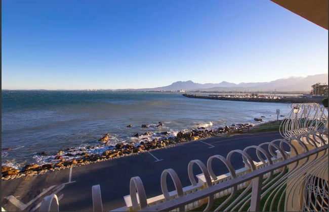 Bikini Beach Beauty - Foto 9