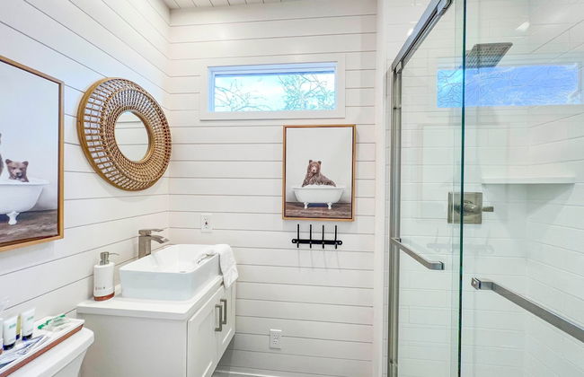 NEW The Flagship 2 Story Container Home - Foto 18