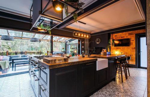 Unique Home in Northenden Urban Oasis sleeps 8 - Foto 42