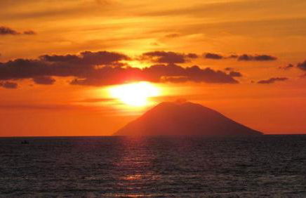 L' Antico Scoglio Appartamenti comfort Nocera Terinese Scalo - 4,7 e 11 Ospiti - Navetta Aeroporto-Stazione & Multi-Destinazioni - Piscina - Spiaggia a 300mt - Giardino e Zona pranzo all'aperto - WiFi & SmartTV - Aria Condizionata - Foto 61