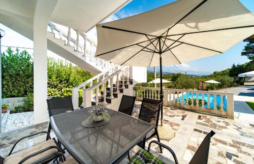 Apartments Lores - Photo 4