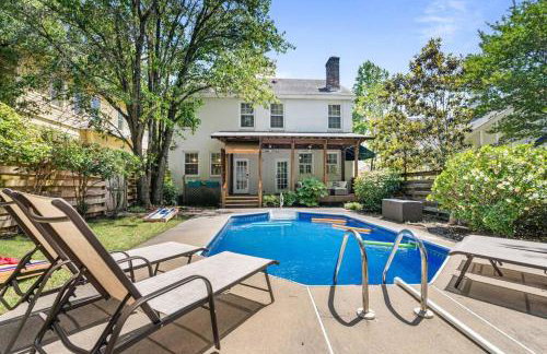 The Montgomery Manor - 5 Bedroom 4 Bath with Pool and Garage - Foto 29