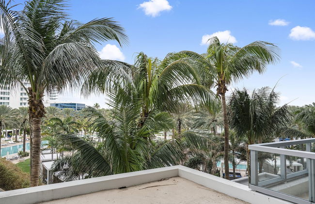 Junior Suite 1 At Sorrento S- Fontainebleau Miami Beach Studio Bedroom Home by RedAwning - Foto 16