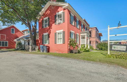 Hike and Leaf Peep Couples Retreat in Waterbury! - Foto 24