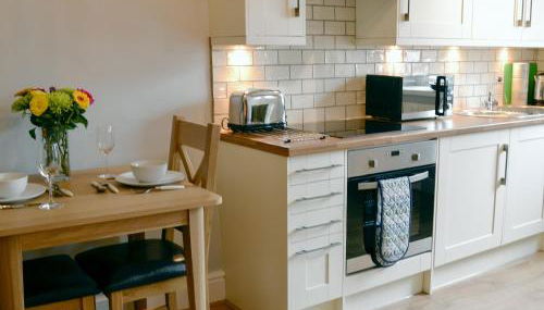 Holly Bank Cottage - Photo 3