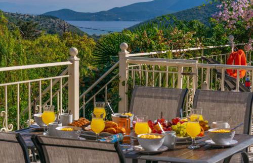 Villa Regina -Hidden Eden with Treehouse & Heated Pool - Foto 4