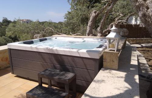 Nature Retreat Green Oasis Villa with Private Pool & Rooftop Hot Tub - Foto 7